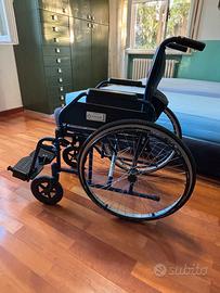Sedia rotelle per disabili