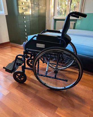 Sedia rotelle per disabili