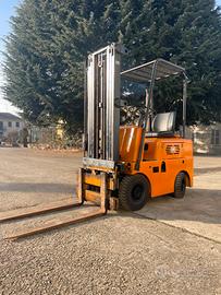 Muletto carrello elevatore om15 diesel triple X