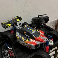 Auto rc a scoppio buggy kyosho inferno mp7.5