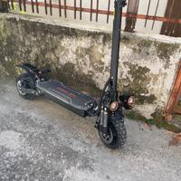 monopattino 2400W da sistemare o come ricambi