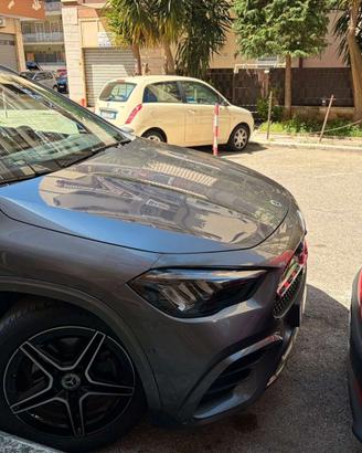 MERCEDES-BENZ GLA 200 d (H247)
