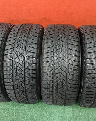 225 45 18 - 245 40 18 Gomme Invernali Pirelli RFT
