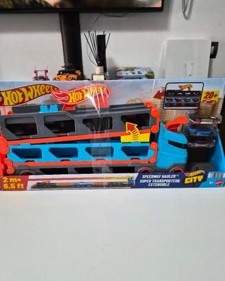 gioco Hot wheels auto trasportatore e pista