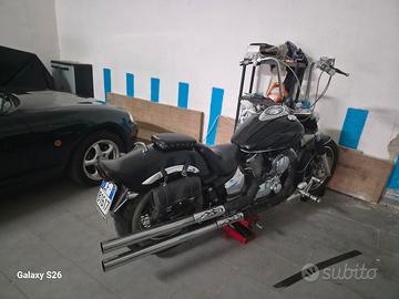 Yamaha XVS 1100 DragStar 