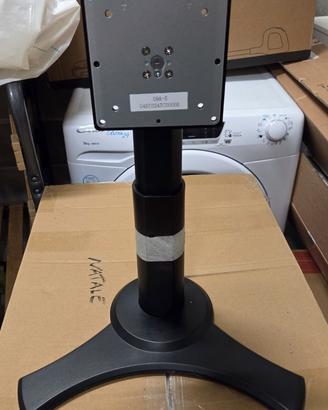 Supporto VESA regolabile monitor PC autoportante