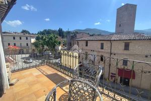 3 LOCALI A FOLIGNO