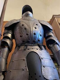 Riproduzione armatura medievale in alluminio