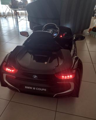 Macchina elettrica BMW I8 COUPÉ x bambini 3/7 anni