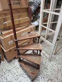scaletta  da libreria
