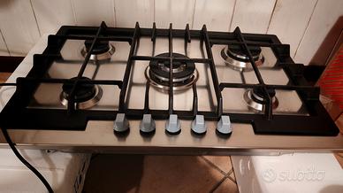 Piano cottura 5 fuochi