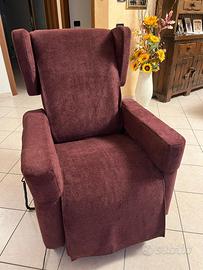 Poltrona alzapersona relax elettrica