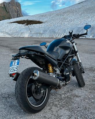 Ducati monster 695