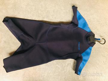 Mutino bimbo snorkelling/surf