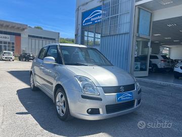 Suzuki Swift 1.3 D X neopatentati 2007