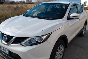 nissan qashqai 1.5 visia