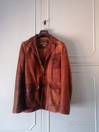 Giacca in vera pelle.