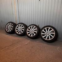 4 cerchi 17” Alfa Romeo con gomme 4 stagioni