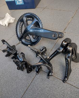 Gruppo Shimano Ultegra 11 v.  componenti vari
