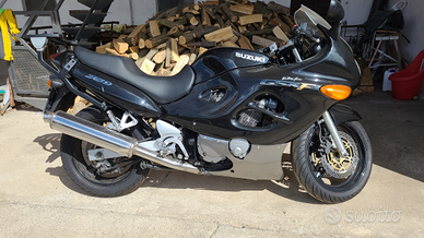 Suzuki GSX-F 750