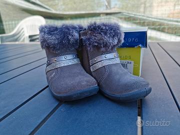 stivaletti bimba n. 20