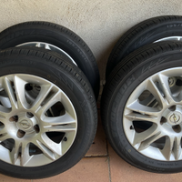 Gomme Auto Tracmax 195/55 R16 più cerchi lega