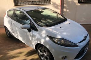 Ford Fiesta 1.4 tdci 3porte