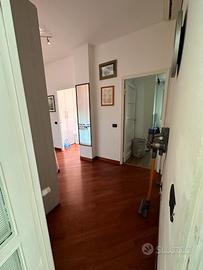 Stanza libera vicino Isola Milano Spese incluse