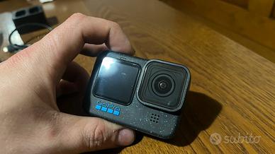 GoPro HERO12 Black + KIT COMPLETO (pari al nuovo)