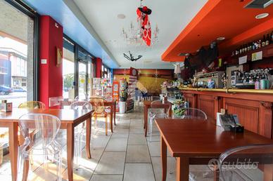 NEGOZIO A VILLA D'ALMÈ