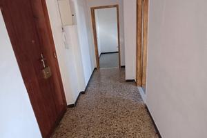 Trivano luminoso da Ristrutturare frazionabile