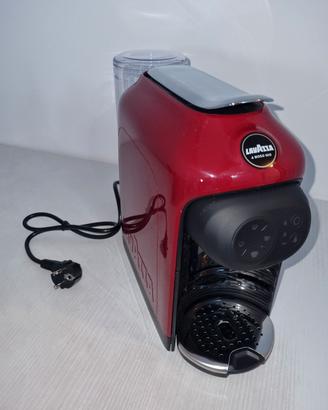 macchina per caffe' Idola Lavazza  + 60 capsule