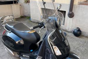 Vespa GTS 300