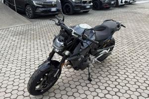 BMW Motorrad F 900 R
