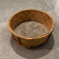 porta vasi rotondo in bambù con 4 ruote  Vintage