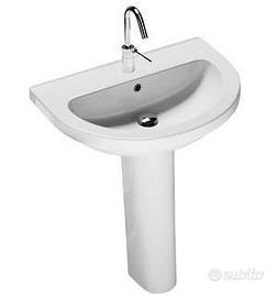 Lavabo con colonna