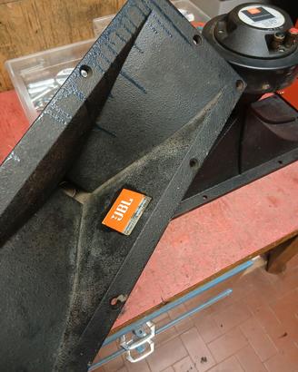 jbl- bose- cabre-electro kicker