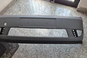 Paraurti anteriore ford fiesta 