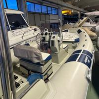 Gommone FLYER 575 motorizzato con Yamaha 150HP