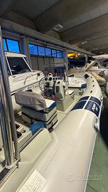 Gommone FLYER 575 motorizzato con Yamaha 150HP