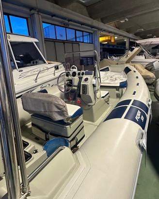 Gommone FLYER 575 motorizzato con Yamaha 150HP