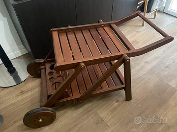 Carrello porta vivande in legno richiudibile