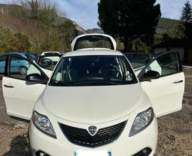 LANCIA YPSILON - Perfette condizioni