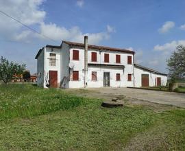 CASA DI CORTE A CORREZZOLA