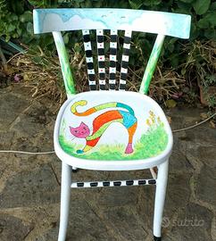 sedia shabby chic vintage dipinta a mano con gatto