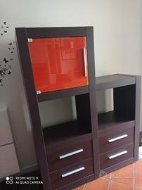 mobile  con cassetti e anta in vetro acidato