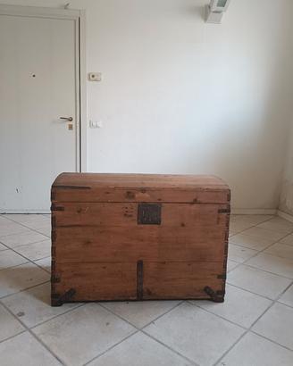 baule coperchio bombato, 