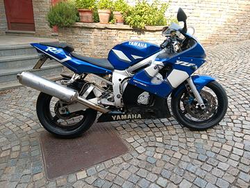 Yamaha YZF R6 - 2001