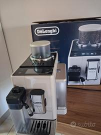 De' Longhi Rivelia - macchia da caffè automatica  
