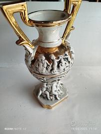 Vaso in ceramica Capodimonte